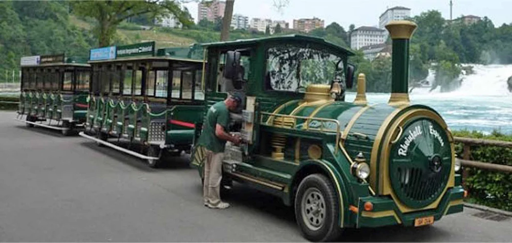 Messebahn / Festbahn