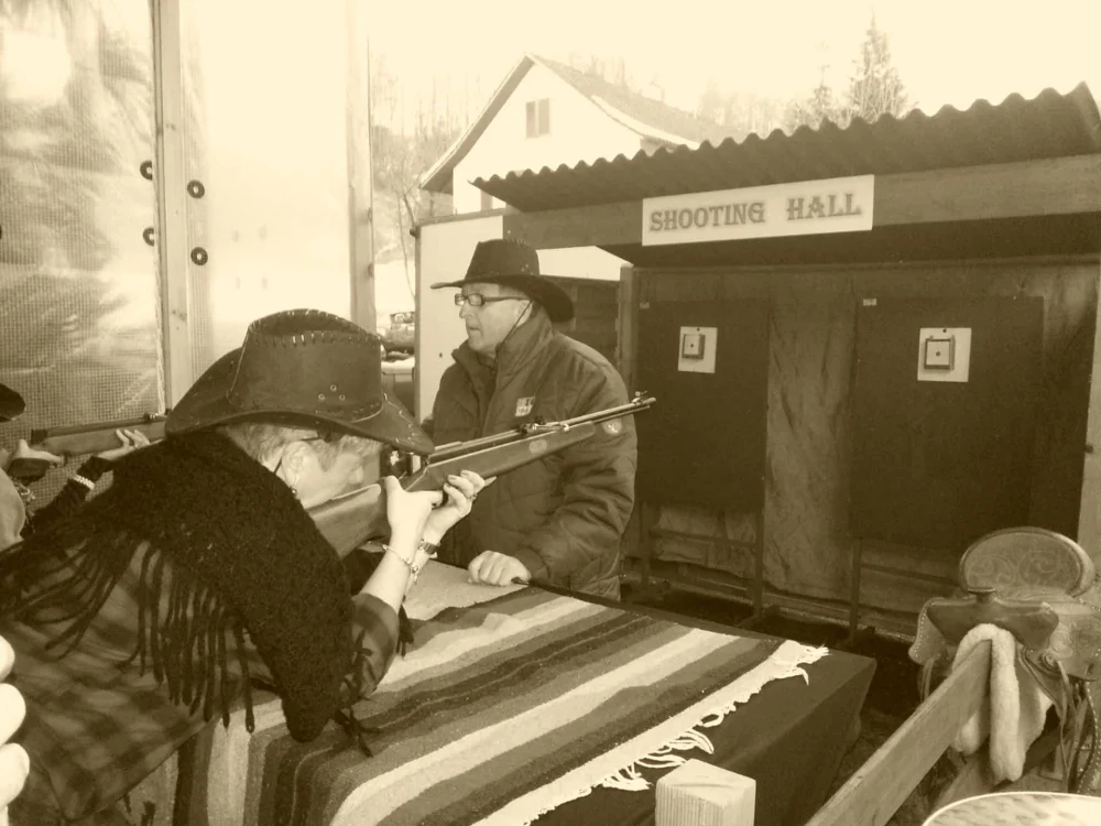 Schiesstand / Schooting Hall