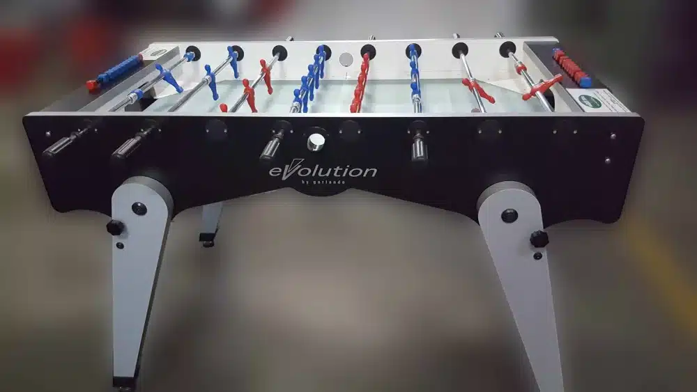 Tischfussball für 4 Personen